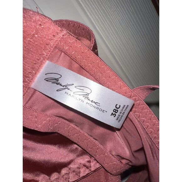 NWT Marilyn Monroe Longline Bra With Charm Size 38C - Picture 10 of 13